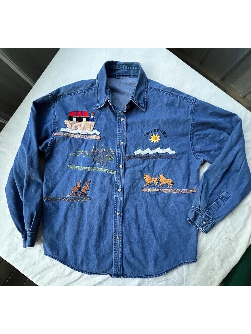 Vintage 90s‎ Embroidered Denim Shirt Noah’s Ark Muti Media Women’s XL Whimsical